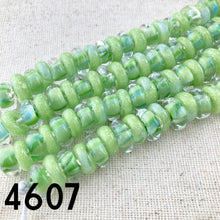 Load image into Gallery viewer, Unicorne Donut Beads