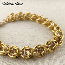 Load image into Gallery viewer, Captured Crystals Bracelet