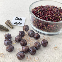 Load image into Gallery viewer, Caravan Necklace Kit