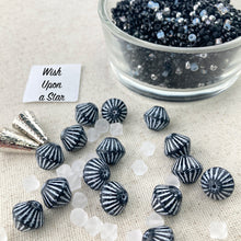 Load image into Gallery viewer, Caravan Necklace Kit