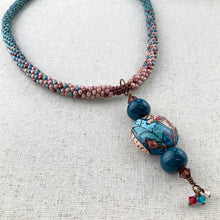 Load image into Gallery viewer, Vignette