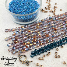 Load image into Gallery viewer, Festive Fringe Necklace