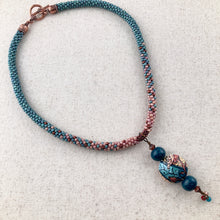 Load image into Gallery viewer, Vignette