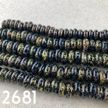 Load image into Gallery viewer, Unicorne Donut Beads