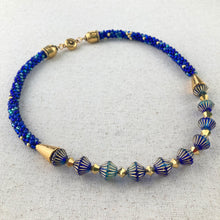 Load image into Gallery viewer, Caravan Necklace Kit