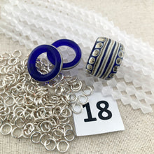 Load image into Gallery viewer, Captured Crystals Necklace with Mystic Rings
