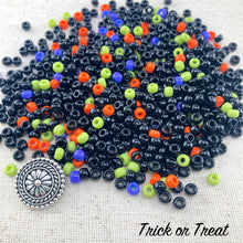 Load image into Gallery viewer, Cute as a Button - Intermediate Kumihimo Bracelet Kit
