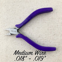 Load image into Gallery viewer, Magical Crimping Pliers
